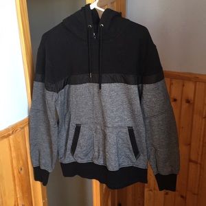 Black & gray men’s hoodie